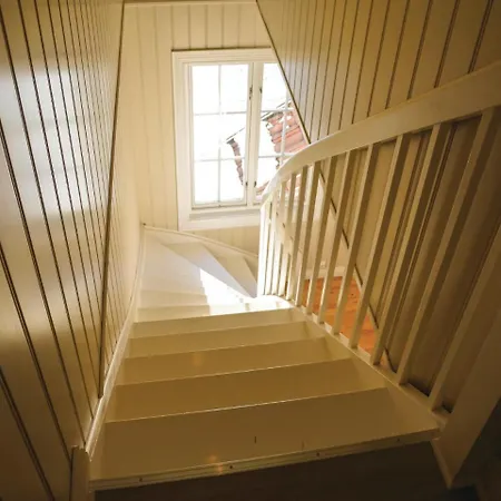 Apartmán Five Bedroom In Sannidal