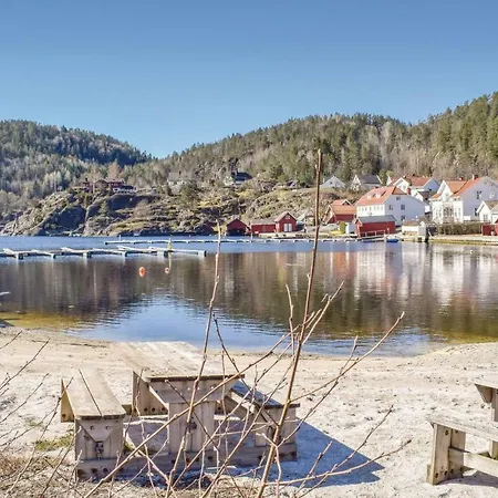 Five Bedroom In Sannidal